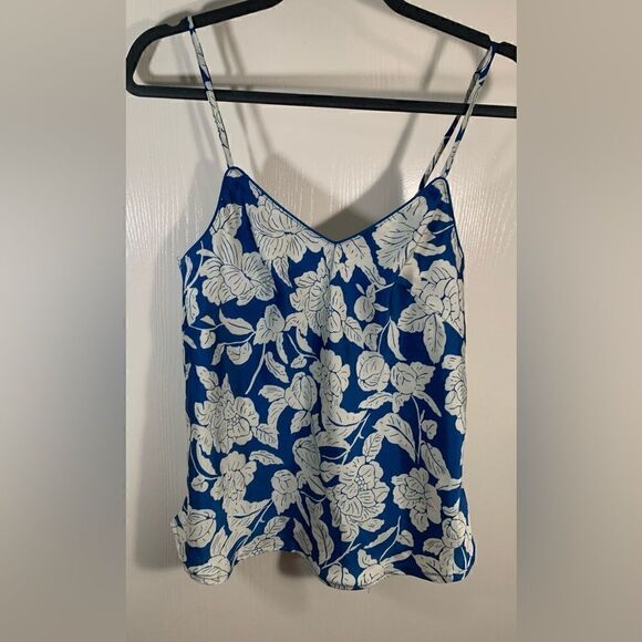 Maree Maree EUC blue/white floral tank top Size XS - Picture 1 of 4